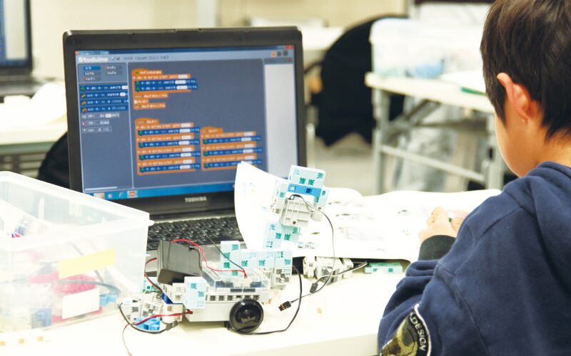 エジソンアカデミー！経済産業省「ものづくり日本大賞」特別賞受賞のおすすめロボット教室！
